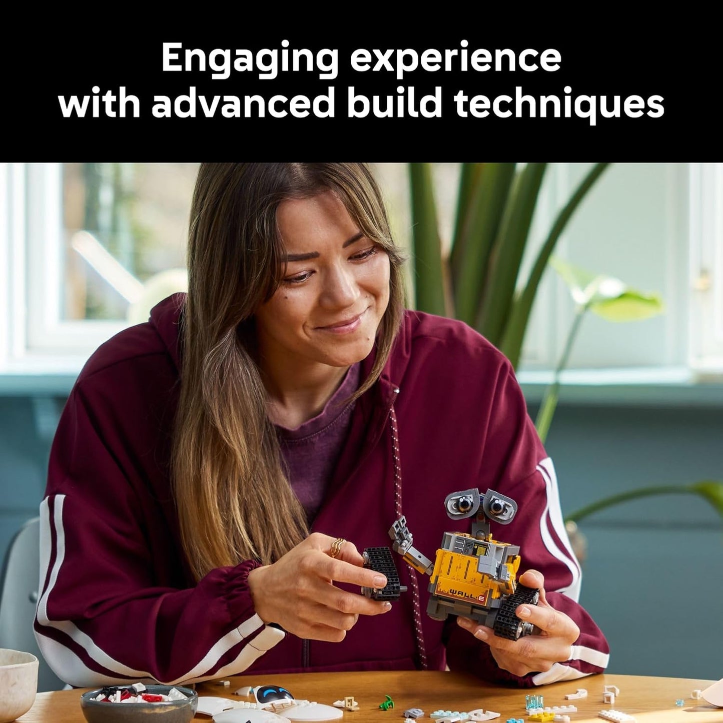 Adult Building Set: Wall-E & EVE Model for Home Office Decor - Perfect Gift for Disney Fans - 43279